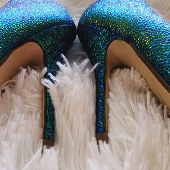 Steve Madden Shoes, Size 5, Metallic Blue - Picture 5 of 6